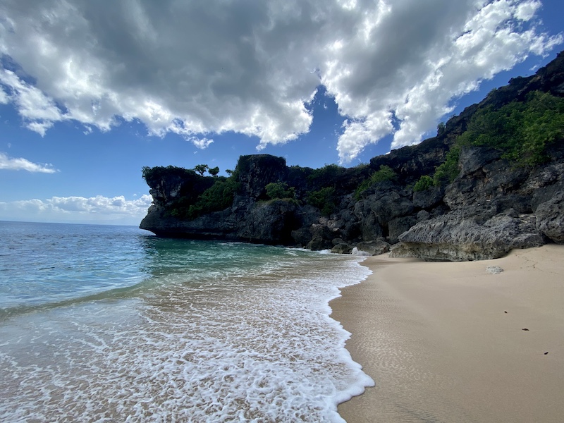 Pantai Balangan Indonesia A-Z