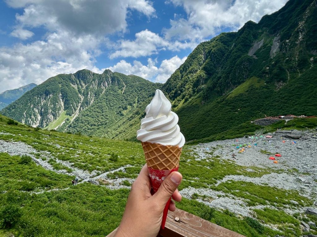 Soft cream di Karasawa Goya Indonesia A-Z