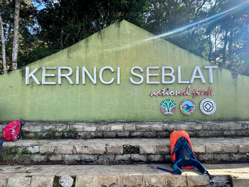 Pintu Rimba Kerinci via Kayu Aro Indonesia A-Z