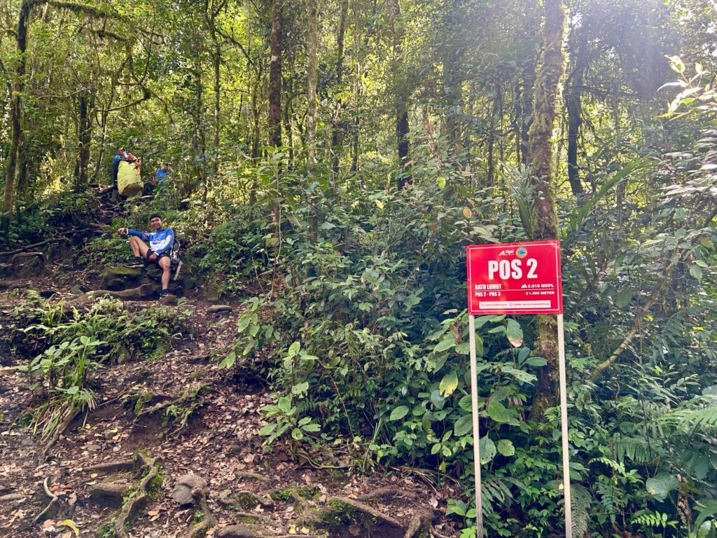 Pos 2 Kerinci Pos Batu Lumut 2.020 MDPL Indonesia A-Z