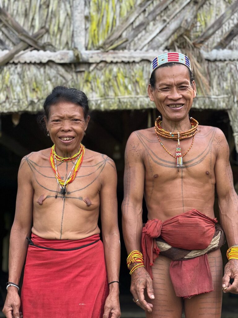 Suku Mentawai Indonesia A-Z