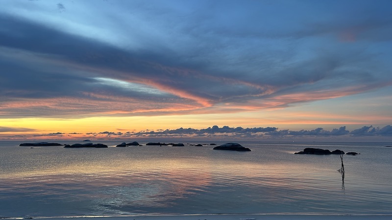 Sunset di Belitung Day 3 Indonesia A-Z
